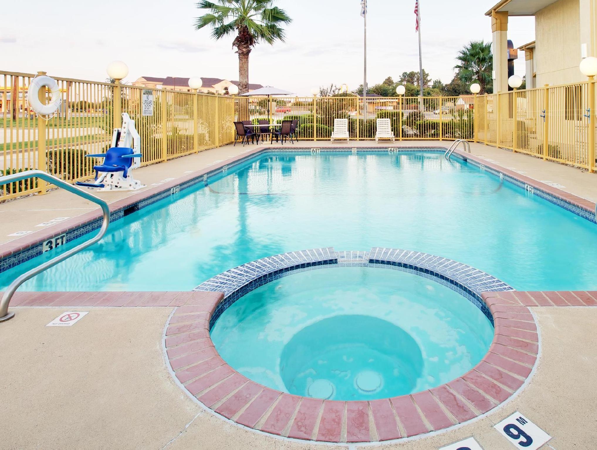 Hotel Blue Fairfield Tx Exterior photo